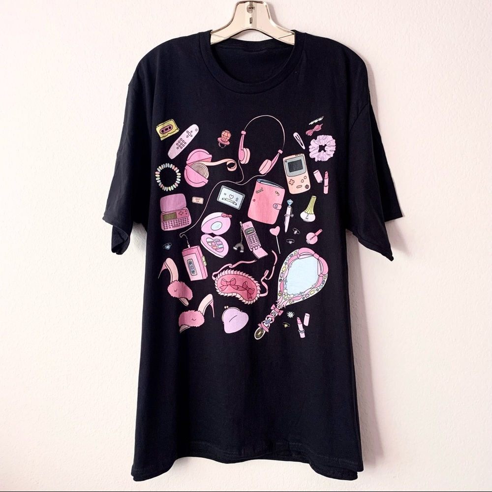 NWOT Retro 90’s graphics tee